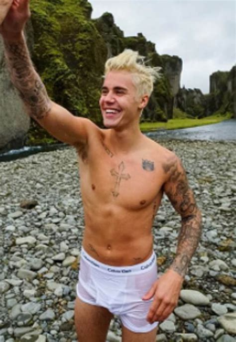 justin bieber nude naked|Justin Bieber Is Naked Again .